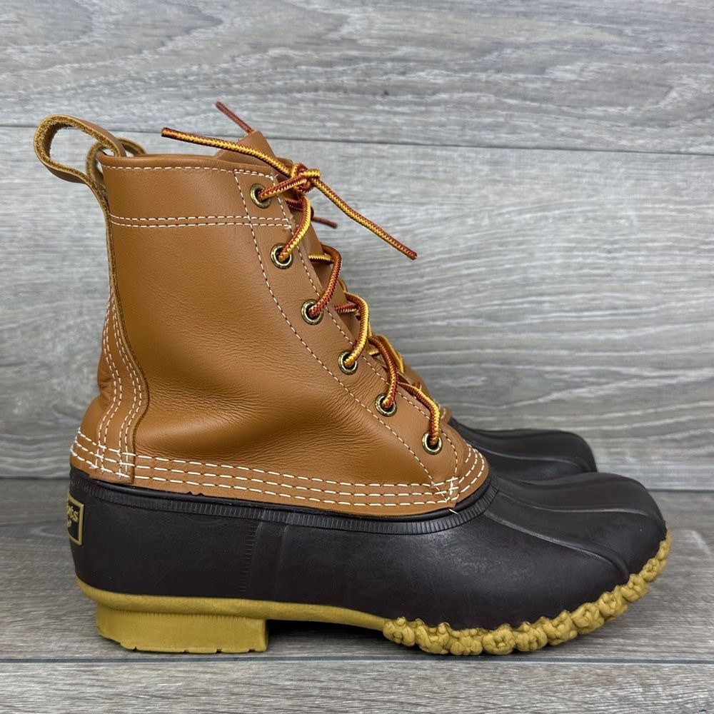 LL Bean Bean Boots Womens Sz 8 Tan Leather Brown Rubber 6-Eye Lace Up Duck Boots